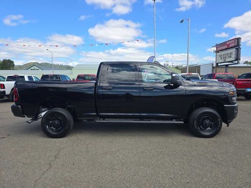 New 2026 RAM 2500 Tradesman AWD/4WD image 6
