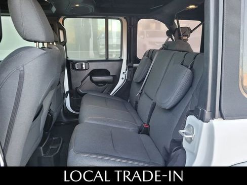 Used 2024 Jeep Wrangler Unlimited w/ Convenience Group image 7