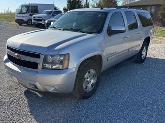 Used 2010 Chevrolet Suburban LT video 1