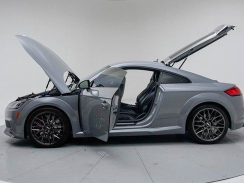 Used 2018 Audi TT RS w/ Technology Package image 18