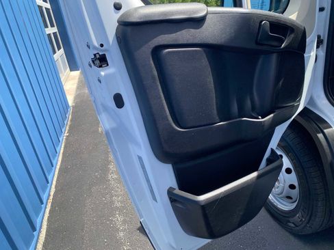 Used 2021 RAM ProMaster 2500 FWD image 28