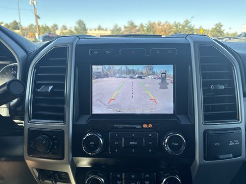 Used 2020 Ford F250 Lariat image 29