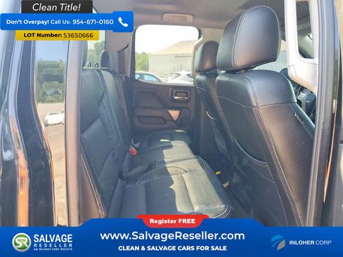 Used 2019 Chevrolet Silverado 1500 Custom w/ Custom Convenience Package AWD/4WD image 13