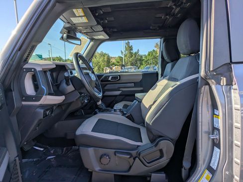 Certified 2023 Ford Bronco Wildtrak AWD/4WD image 17