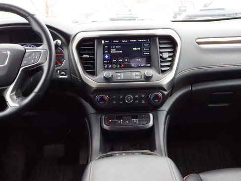 Certified 2023 GMC Acadia AT4 w/ Technology Package AWD/4WD image 10