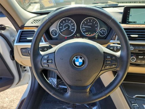 Used 2017 BMW 320i Sedan image 25