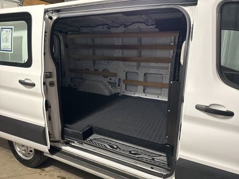Used 2024 Ford Transit 250 Low Roof AWD w/ Exterior Upgrade Package image 17