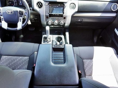 Used 2020 Toyota Tundra SR5 w/ SR5 Upgrade Package image 21