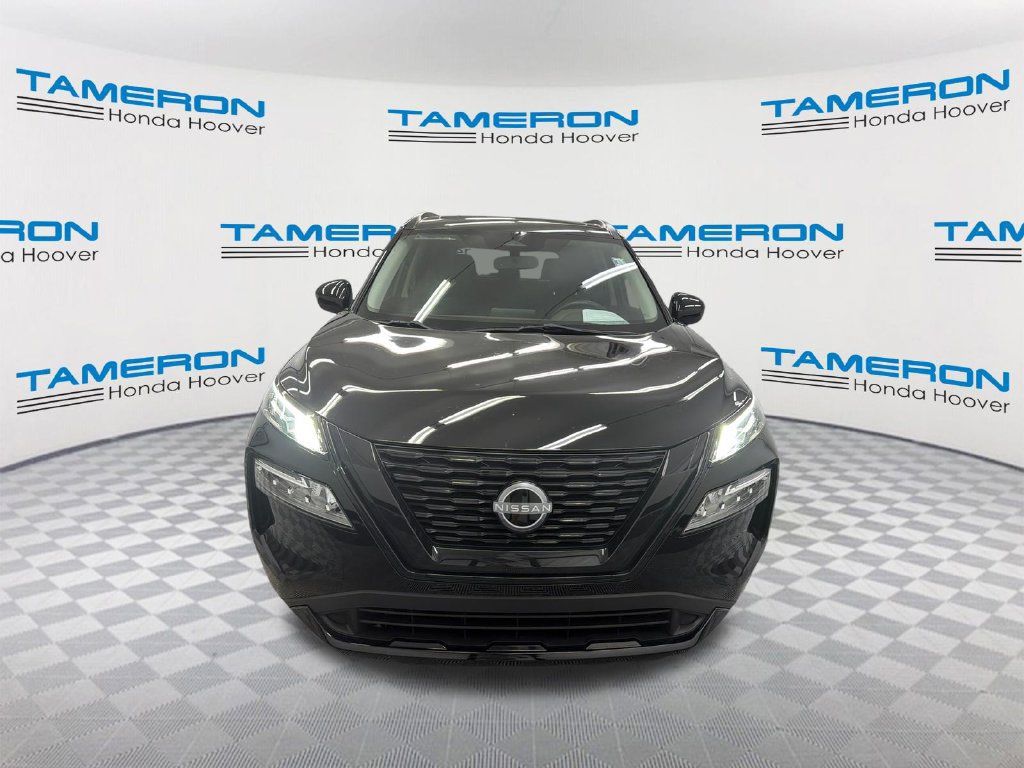 Used 2023 Nissan Rogue SV w/ SV Premium B Package FWD image 8