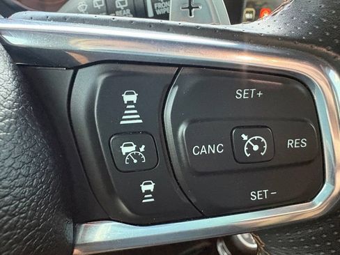 Used 2023 Jeep Wrangler Unlimited Rubicon 392 w/ Trailer Tow Package AWD/4WD image 18