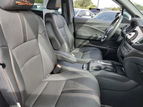 Certified 2022 Honda Pilot TrailSport image 6