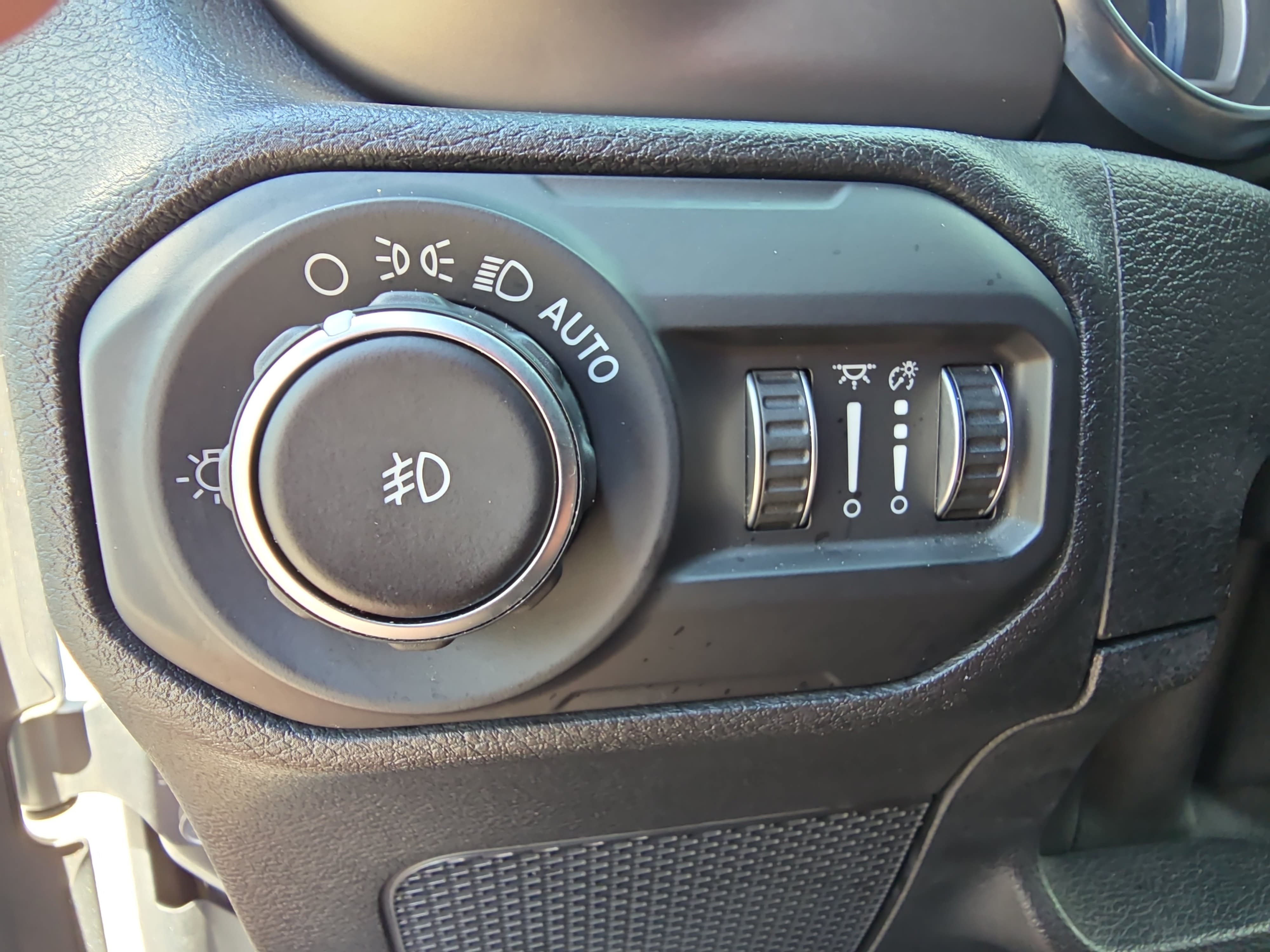 Used 2021 Jeep Wrangler Unlimited Sport AWD/4WD image 24
