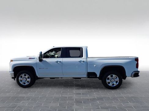 Used 2020 Chevrolet Silverado 2500 LTZ w/ LTZ Premium Package AWD/4WD image 4