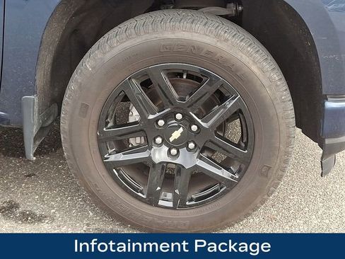 Used 2022 Chevrolet Silverado 1500 Custom w/ LPO, Blackout Package image 12