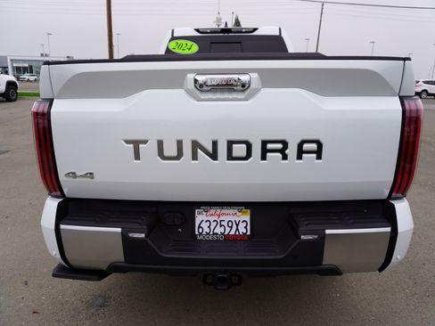Used 2024 Toyota Tundra Limited image 12