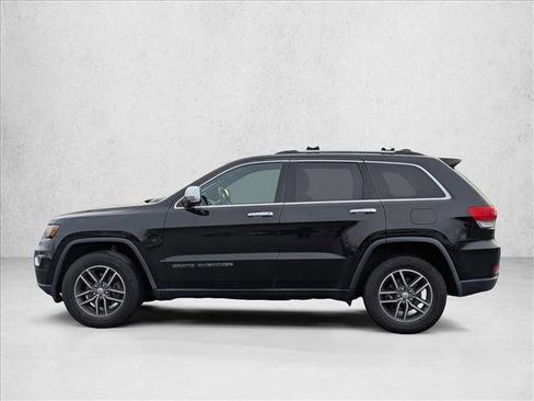 Used 2018 Jeep Grand Cherokee Limited w/ Luxury Group II image 8