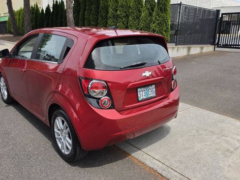 Used 2012 Chevrolet Sonic LT FWD image 8