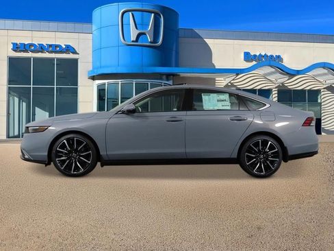 New 2026 Honda Accord Touring image 2