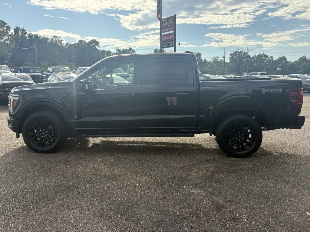 Used 2025 Ford F150 Lariat w/ Equipment Group 501A Mid AWD/4WD image 8