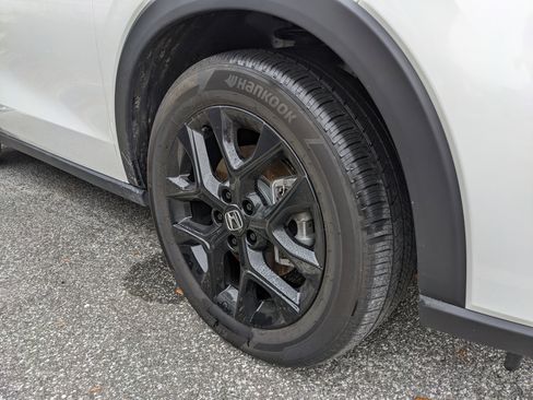 Used 2023 Honda HR-V Sport image 17