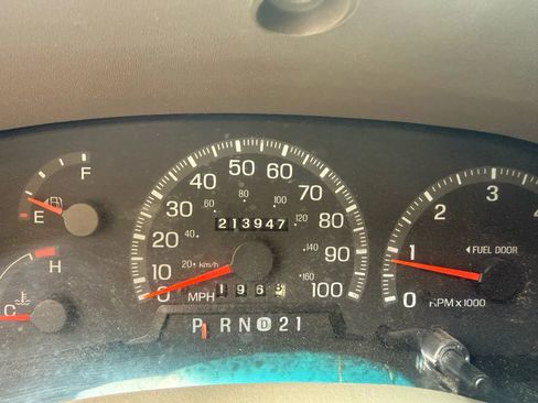 Used 1997 Ford Expedition 2WD image 7