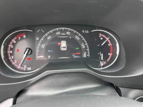 Certified 2025 Toyota RAV4 XLE AWD/4WD image 18