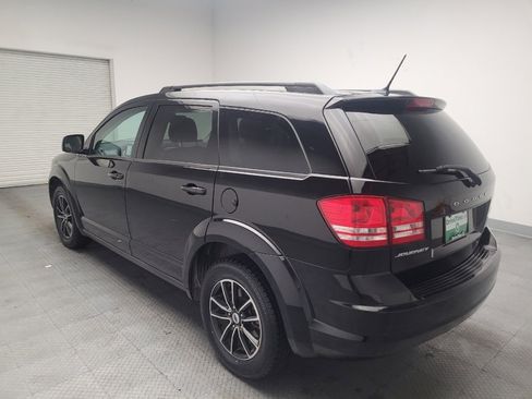 Used 2018 Dodge Journey SE w/ Popular Equipment Group image 5