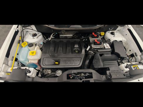 Used 2016 Jeep Patriot High Altitude AWD/4WD image 37