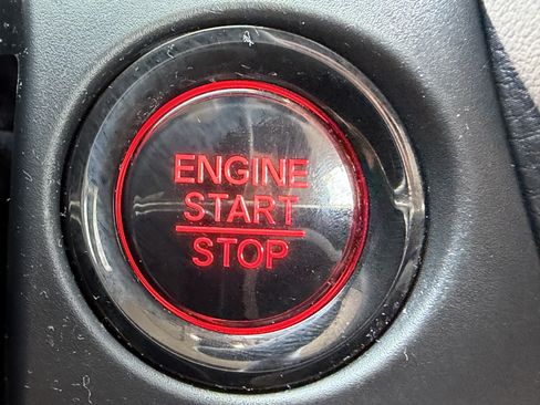 Used 2024 Honda HR-V LX image 21