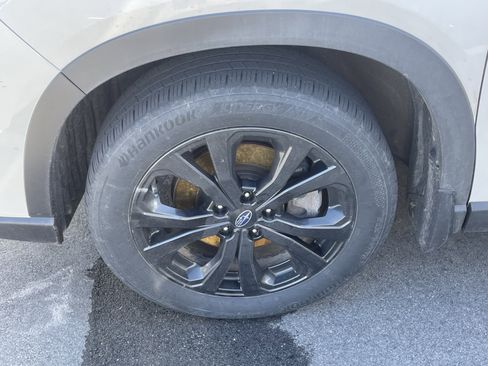 Used 2023 Subaru Forester Sport image 12