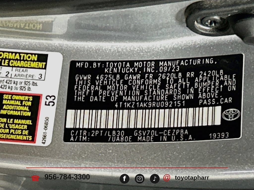 Used 2024 Toyota Camry XSE w/ Navigation Package FWD image 32