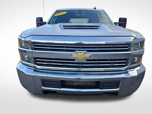 Used 2017 Chevrolet Silverado 2500 LT image 8