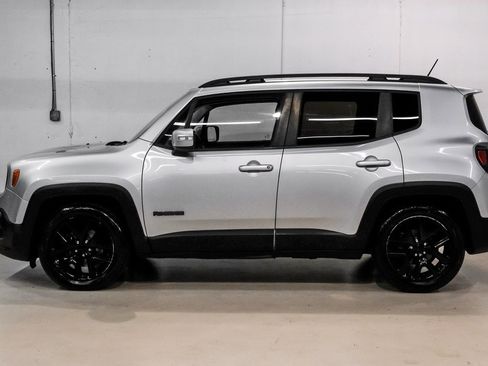 Used 2017 Jeep Renegade Altitude image 15
