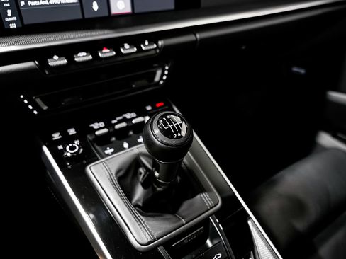 Used 2021 Porsche 911 Carrera S RWD image 17