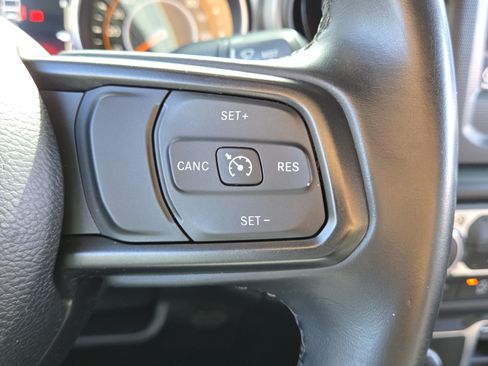 Used 2021 Jeep Wrangler Unlimited Sport AWD/4WD image 24