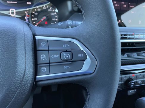 New 2026 Jeep Compass Limited image 13