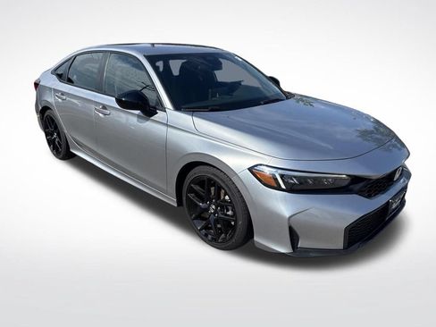 Used 2025 Honda Civic Sport image 6