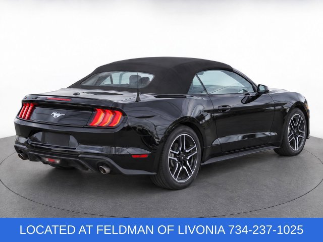 Used 2022 Ford Mustang Premium RWD image 4