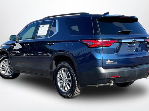 Used 2023 Chevrolet Traverse LT FWD image 5