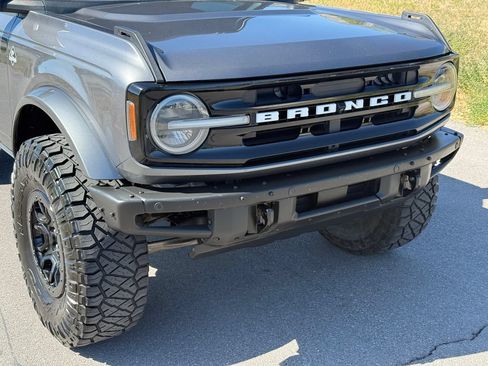 Used 2021 Ford Bronco Outer Banks AWD/4WD image 3