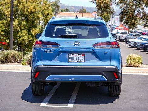 Certified 2026 Toyota Corolla Cross LE FWD image 7