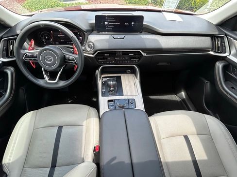 Used 2024 MAZDA CX-90 Plug-In Hybrid w/ Preferred AWD/4WD image 10