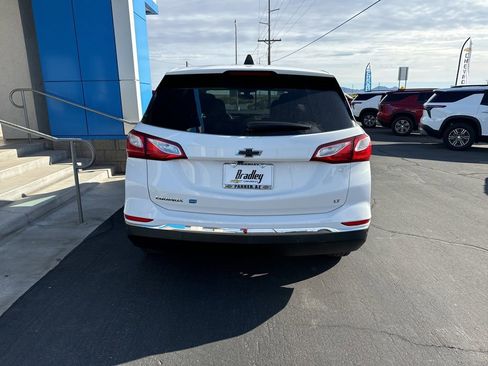 Used 2018 Chevrolet Equinox LT FWD image 6