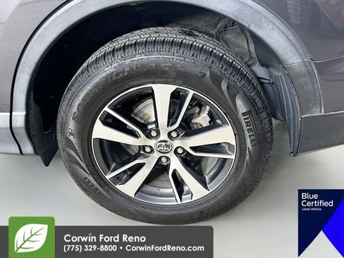 Used 2018 Toyota RAV4 XLE AWD/4WD image 33