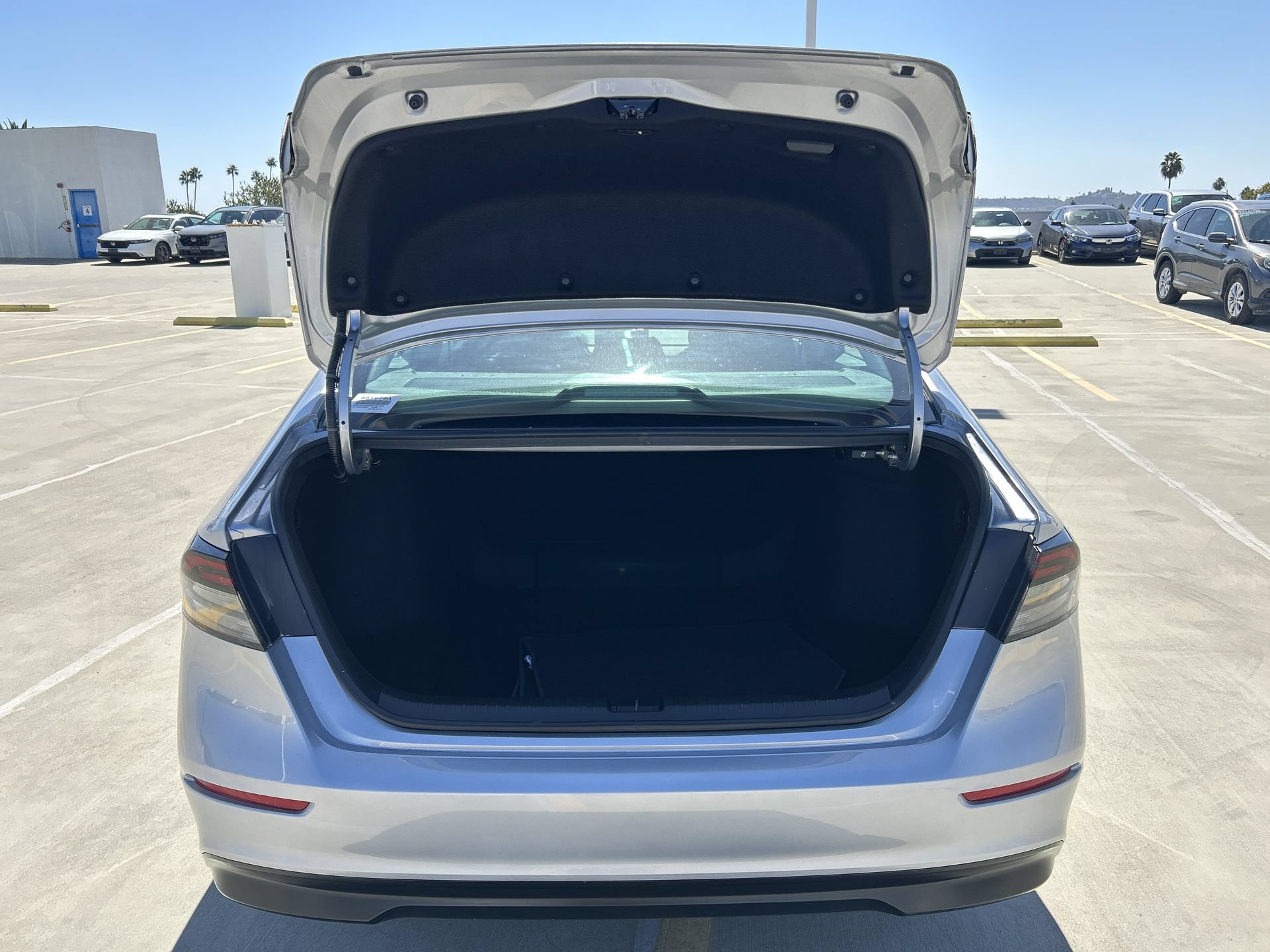 Certified 2025 Honda Accord LX image 19