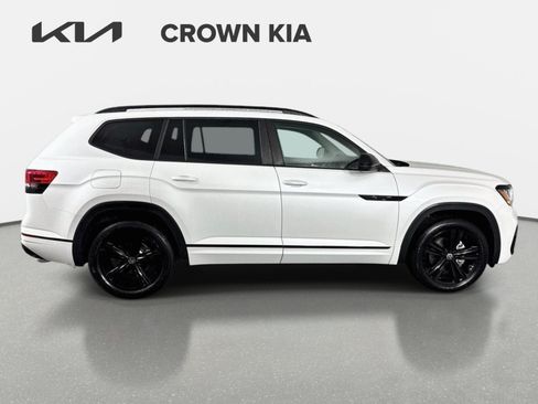 Used 2023 Volkswagen Atlas SEL R-Line AWD/4WD image 5