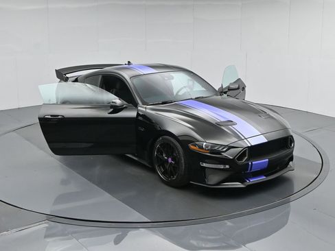 Used 2021 Ford Mustang GT w/ Equipment Group 301A image 39