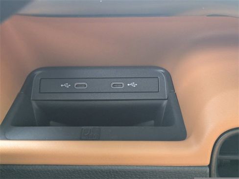 New 2025 Volkswagen ID. Buzz Pro S image 24