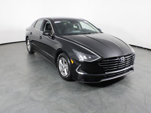 Used 2020 Hyundai Sonata SE w/ Cargo Package image 4