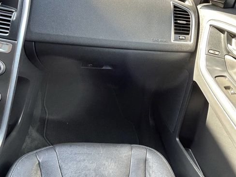 Used 2015 Volvo XC60 T5 Premier image 14